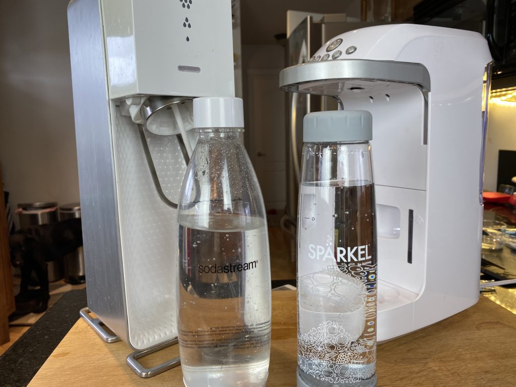 how to make sparkel, sachets, carbonator, carbon dioxide, powder, drink, water, bubbly sodastream, sparkel or sodastream, which is best