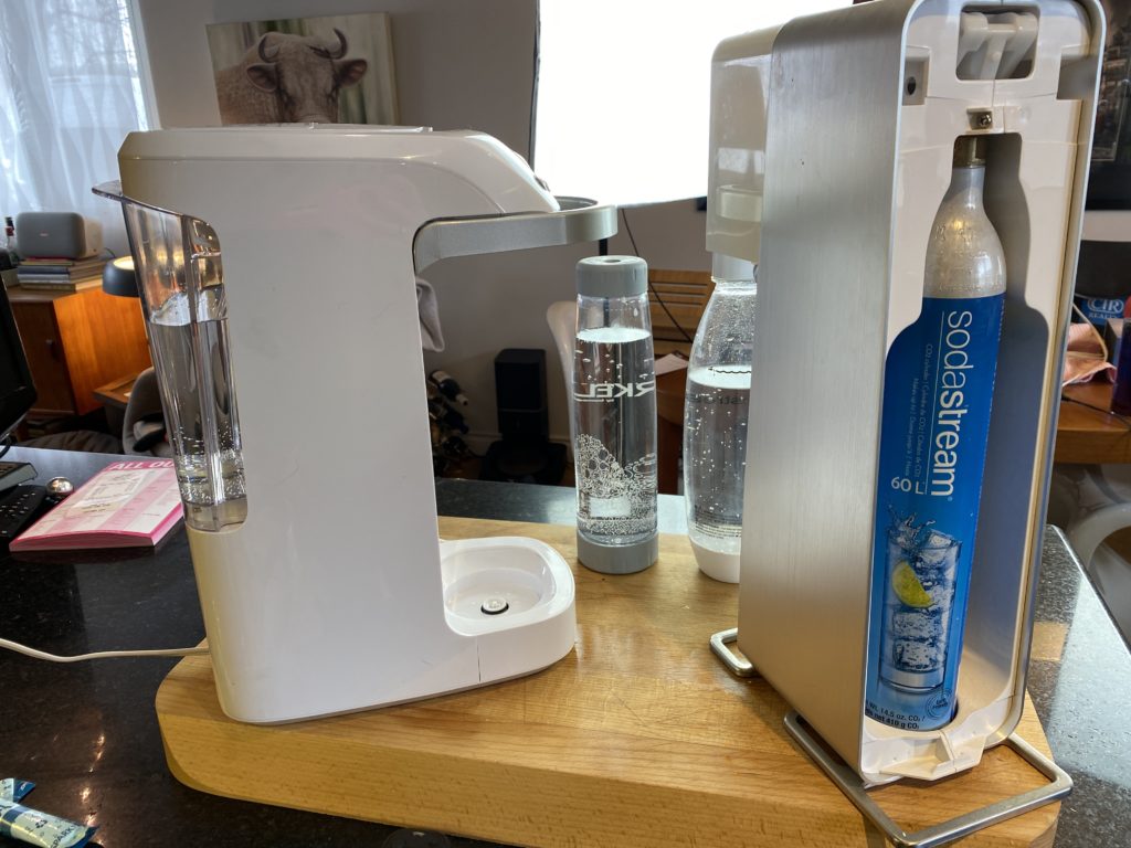 how to make sparkel, sachets, carbonator, carbon dioxide, powder, drink, water, bubbly sodastream, sparkel or sodastream, which is best