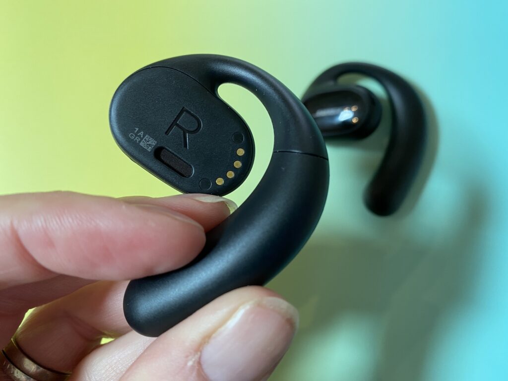 bose sport open, earbuds, headphones, review, how, sound, fit