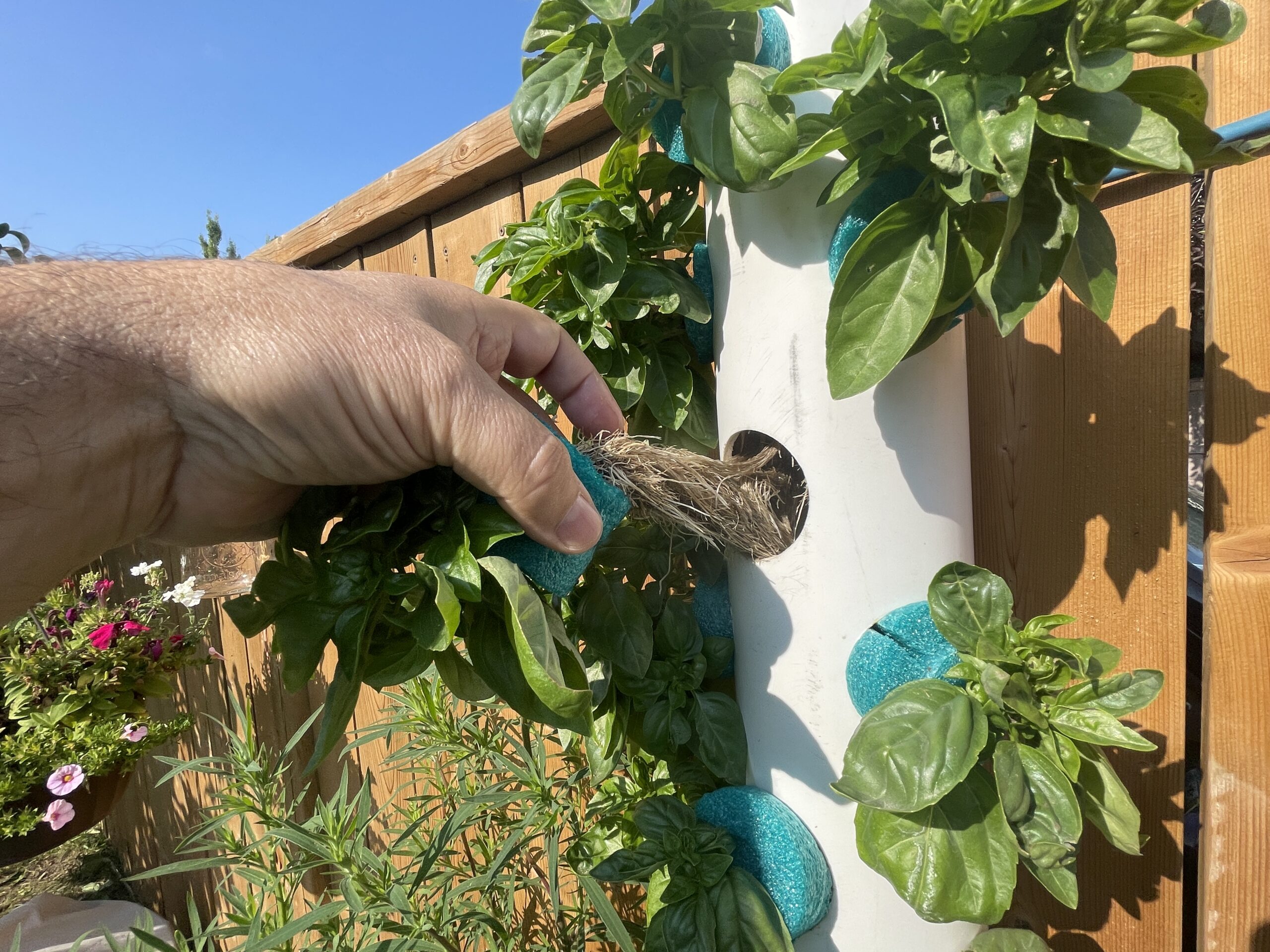 how to make a tower garden