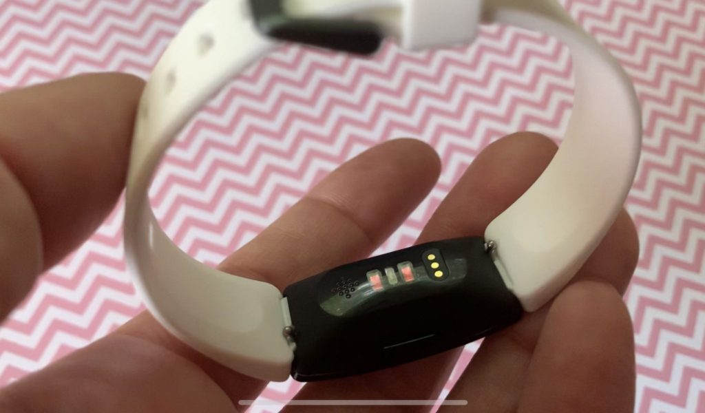 fitbit, inspire HR, heart rate, tracker, fitness, activity, review, how to