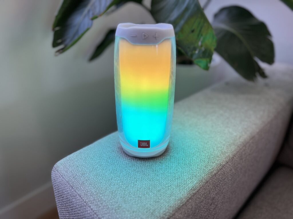 JBL Pulse 4 speaker