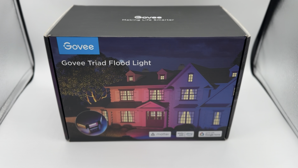 Govee Outdoor Triad Flood Lights box.