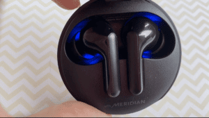 LG , tone, free, wireless, earbuds, headphones, review, uv, sanitizing, self cleaning
