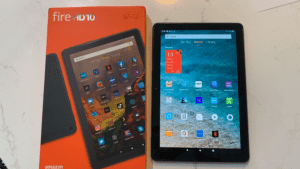 erin,tech,technology,review,blogger,vlogger,canada,usa,america,best,gadget,how to,split screen,amazon,fire,hd,tablet,10,11th gen,generation,split the screen,two windows,two tabs,dual,open two, review, how to, best, worth it, price, screen, bright, battery, last, faster, lag, laggy, slow, cheap, durable